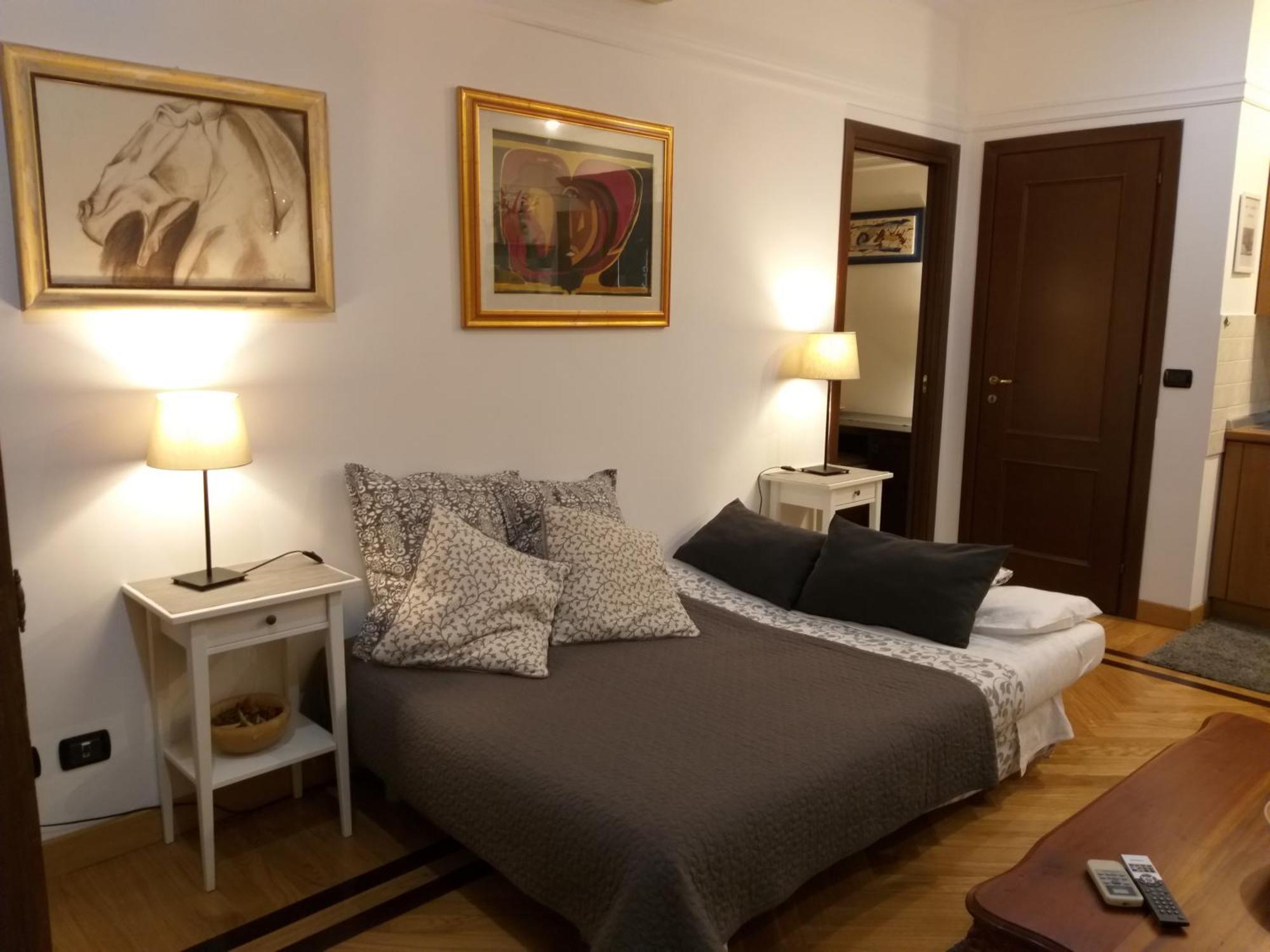 Lilium House Apts Rome Exterior photo