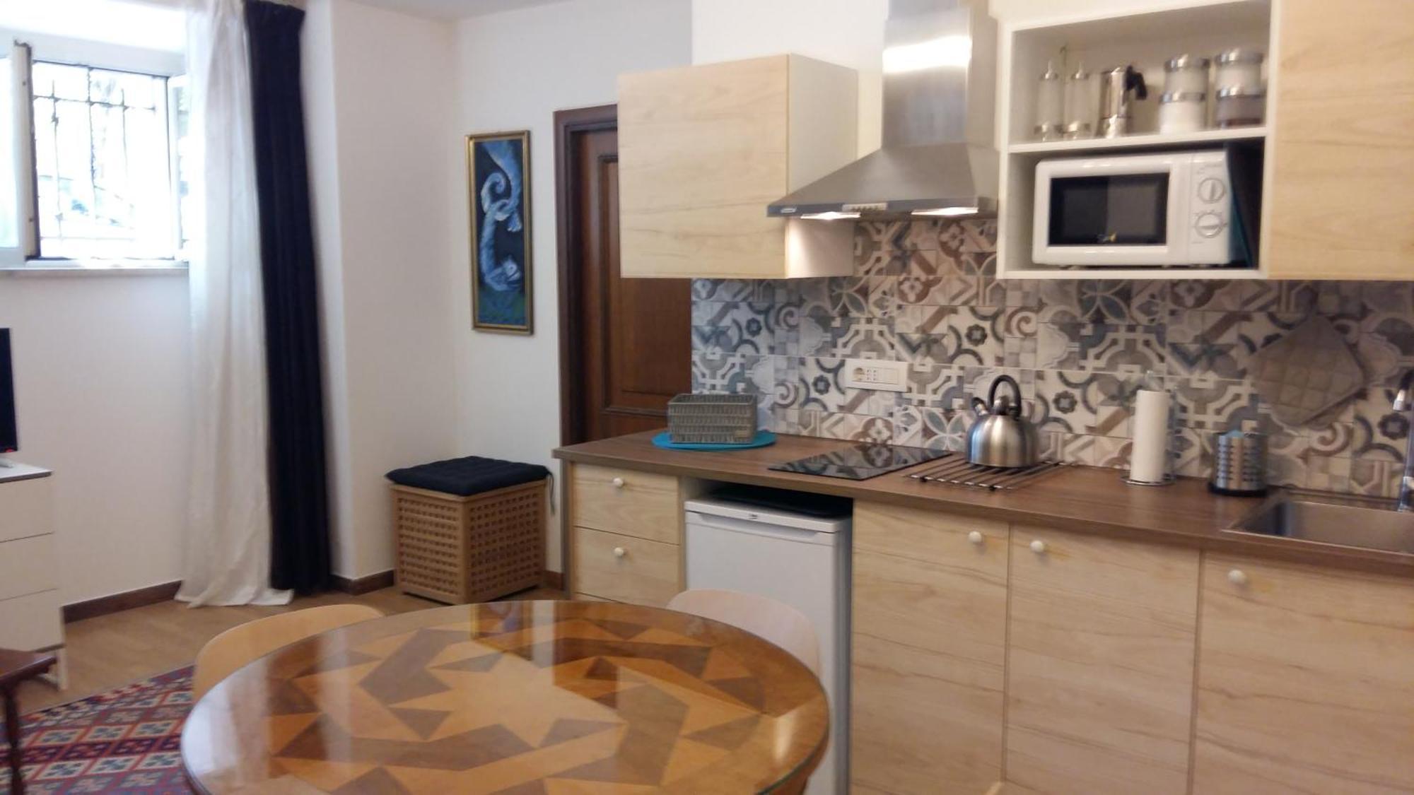 Lilium House Apts Rome Exterior photo